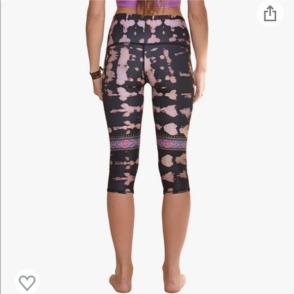 COPY - teeki, Women's Capri, Cusco Rambler Pattern - Picture 3 of 7